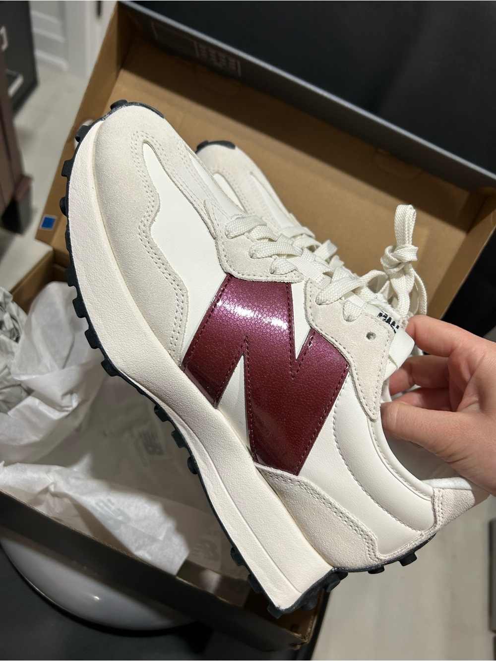 New Balance 327 Women’s Shoes